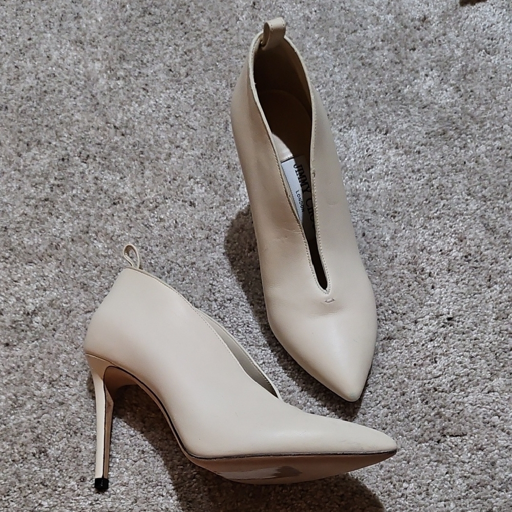 Jimmy Choo Cream Stiletto Heels Elegant Design